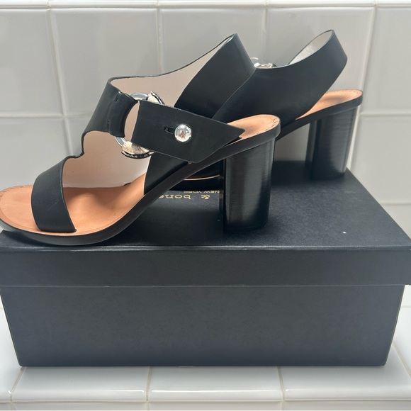 rag & bone Black Arc Heel - Picture 5 of 7